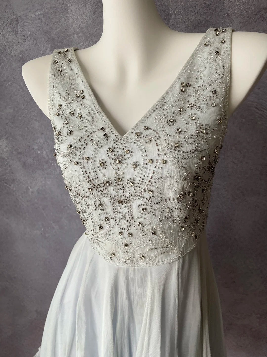 Pretty Homecoming Dress V-neck Beading Pleated Short Prom Dress Birthday Party Dress Cocktail Dress D4160