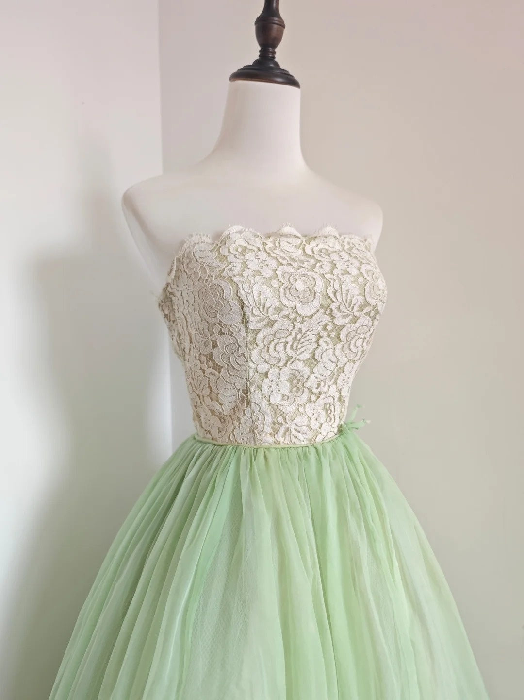 Elegant Prom Dress Strapless Pleated Gala Dress Evening Dress Formal Dress D4202
