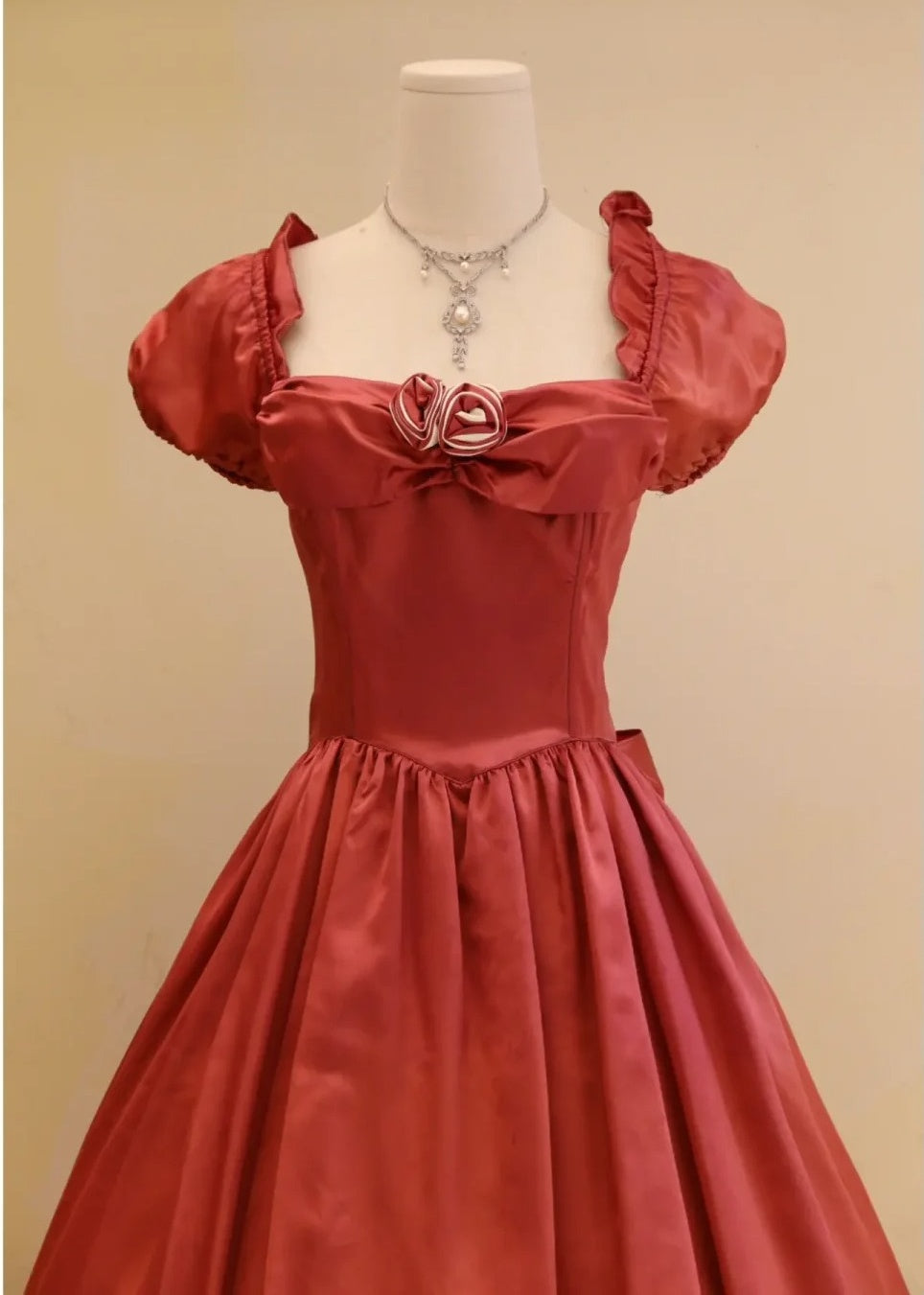 Elegant Prom Dress Square Neck Pleated Ball Gown Evening Dress Birthday Party Dress Quinceanera Dress D4264