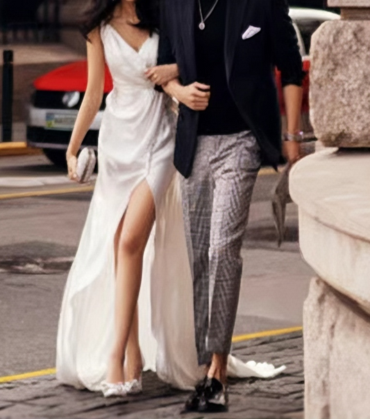 Minimalist Wedding Dress V-neck Slit Wedding Dress D4318