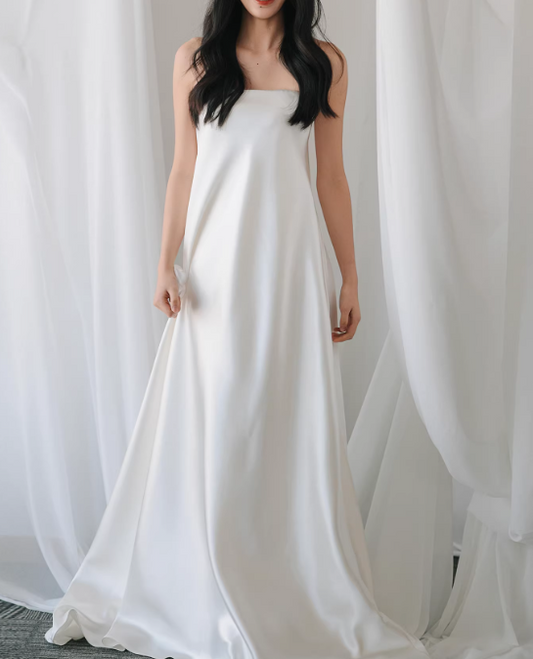 Minimalist Wedding Dress A Line Strapless Wedding Dresses D4323