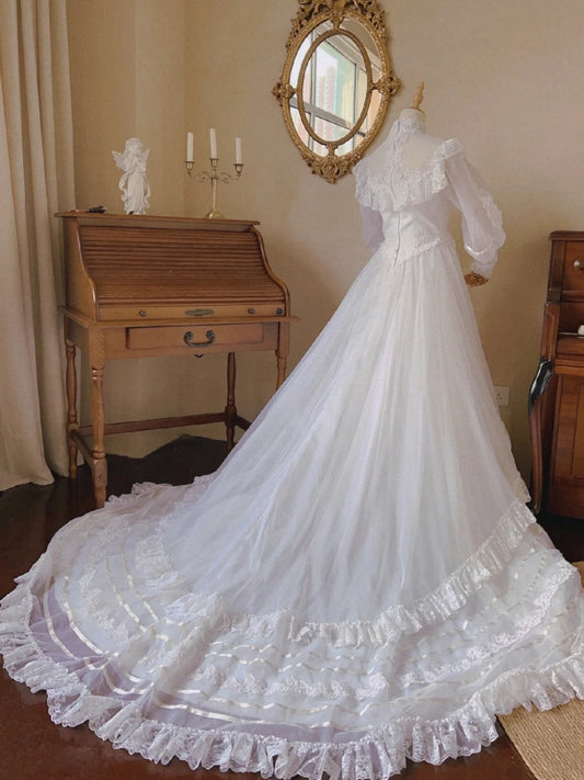 Stunning Wedding Dress A Line High Collar Tulle Pleated Wedding Dress D4344