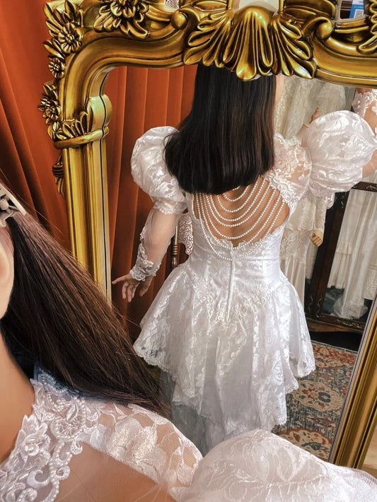 Vintage Wedding Dress V-neck Long Sleeves Pleated Wedding Dress D4361