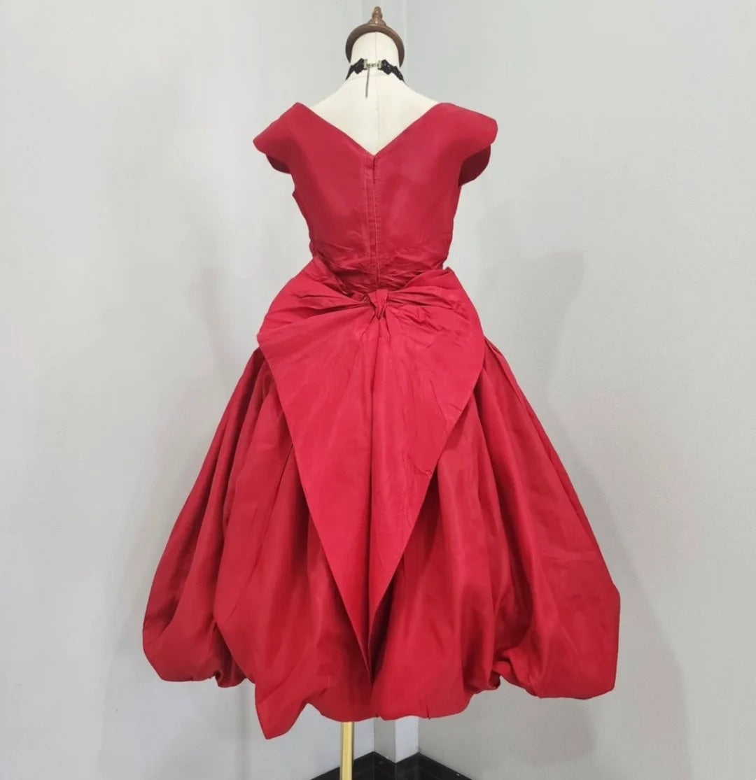 Minimalist Prom Dress Wine Red Crew Neck Pleated Gala Dress Evening Dress Formal Dress D4417