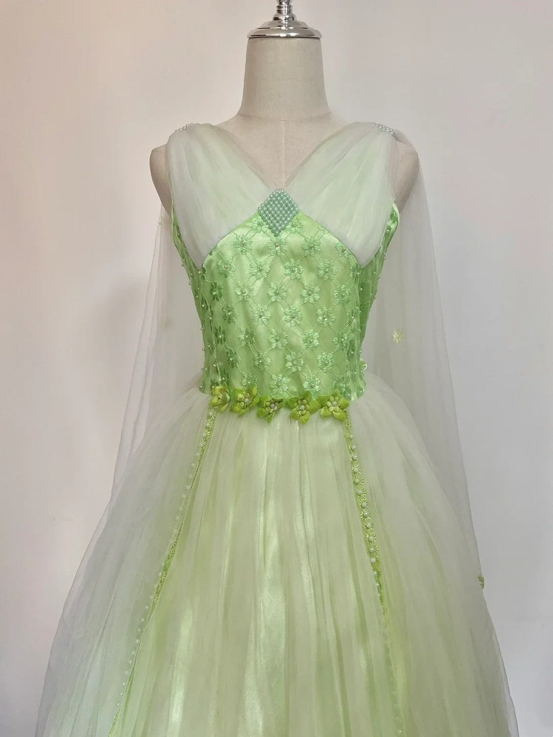 Pretty Prom Dress V-neck Pleated Tulle Gala Dress Evening Dress Formal Dress D4434
