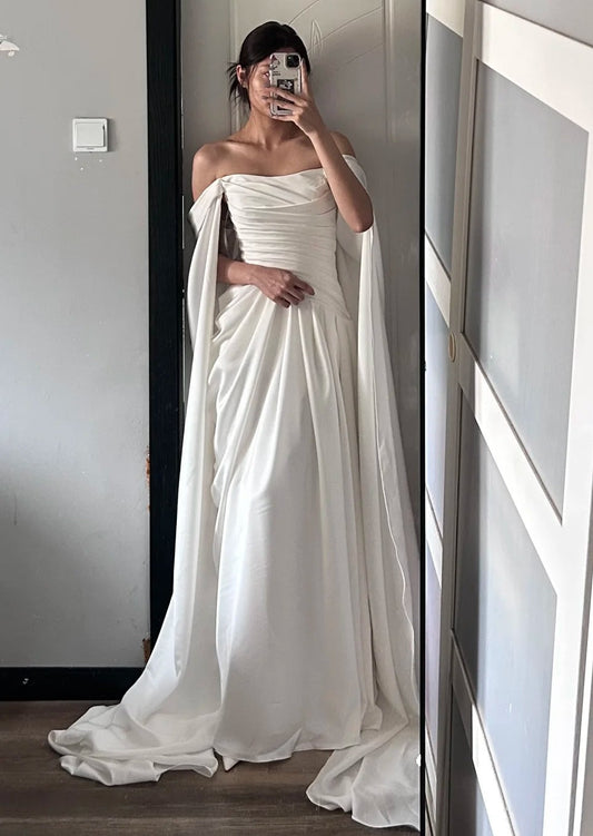 Minimalist Wedding Dress Off Shoulder Pleated Wedding Dress D4496