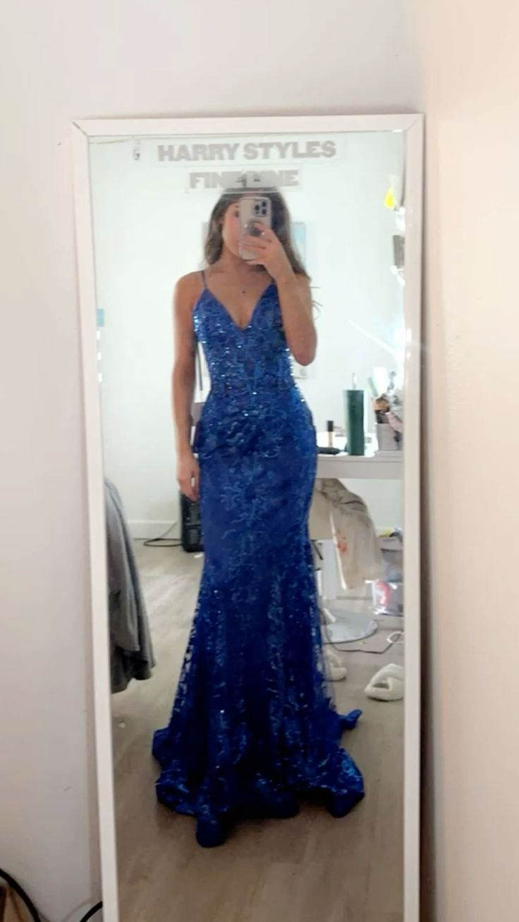Gorgeous Spaghetti Straps Royal Blue Tulle Sequin Mermaid Evening Dress Long Wedding Guest Dress D1690