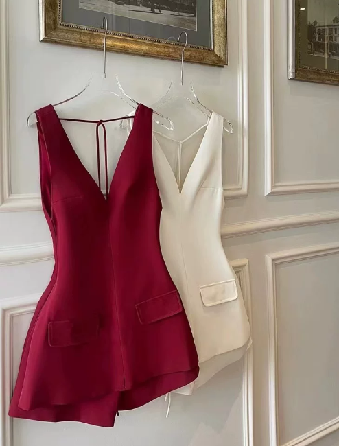 Simple Homecoming Dress V Neck Prom Dress Back to School Outfits Party Dress D6300