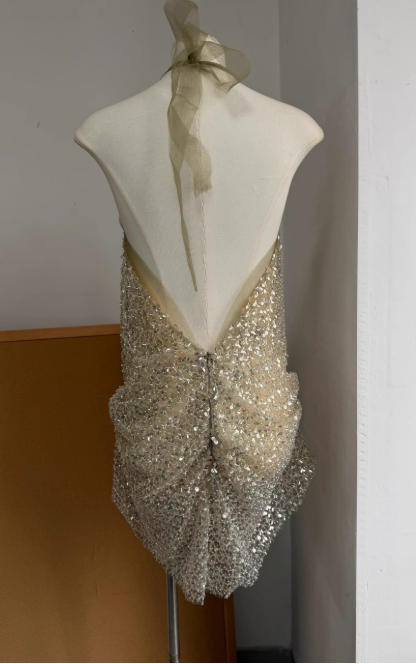 Shiny Homecoming Dress Halter Sequins Prom Dress Back to School Outfits Party Dress D6325