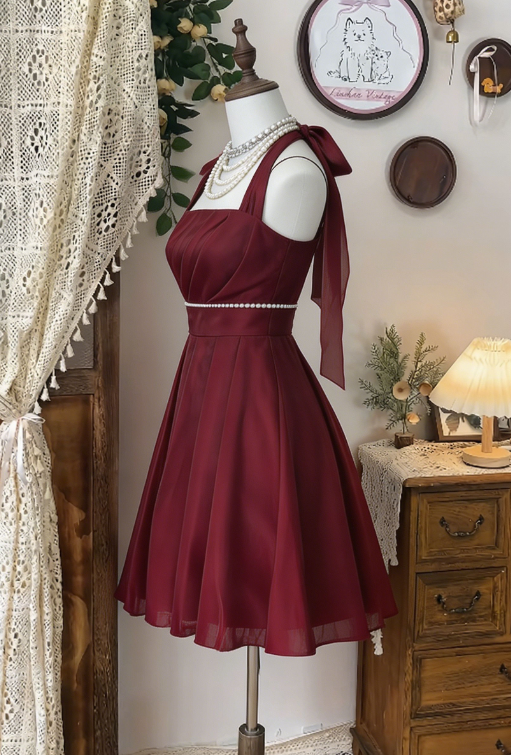 Pretty Homecoming Dress Halter Pleated Rinestone Back to School Outfits Party Dress D6610