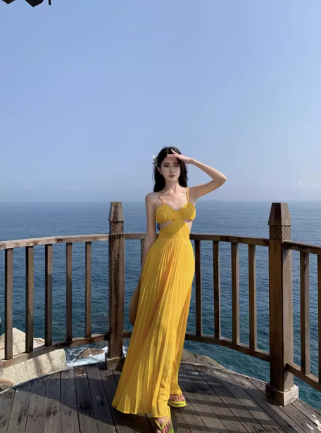 French holiday style yellow suspender dress sexy backless long dress at the seaside R0212