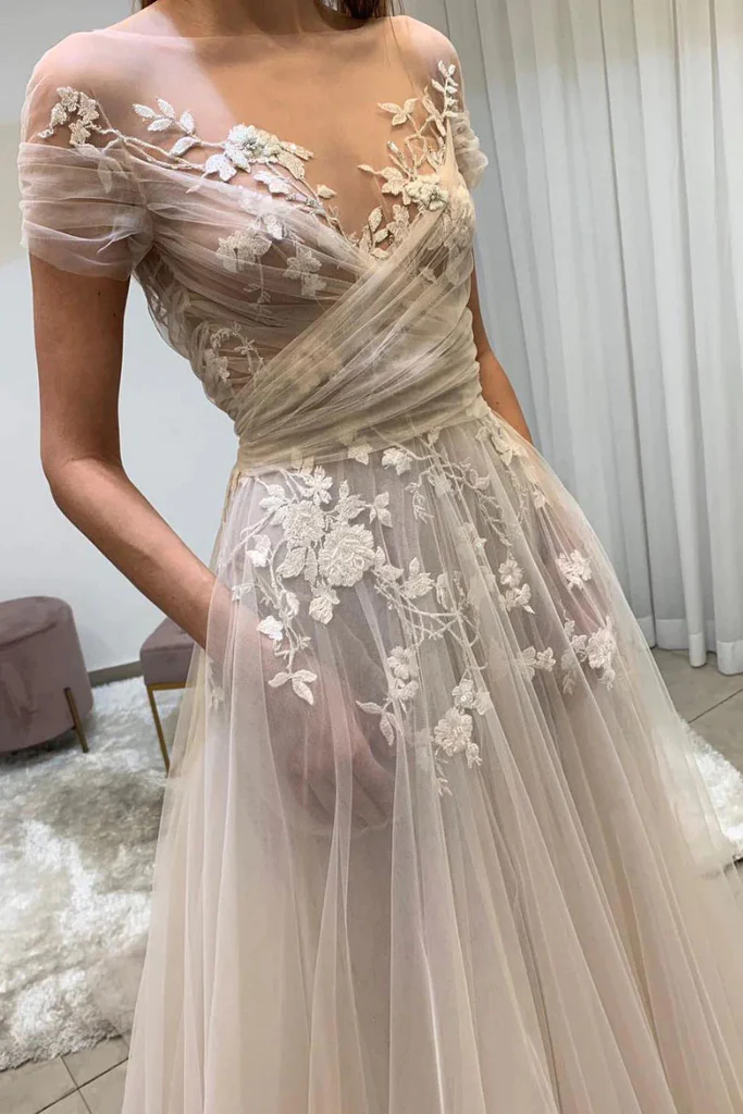 Ivory Sheer Neck Short Sleeves Tulle Prom Dress Lace Appliques With Pockets fg2752