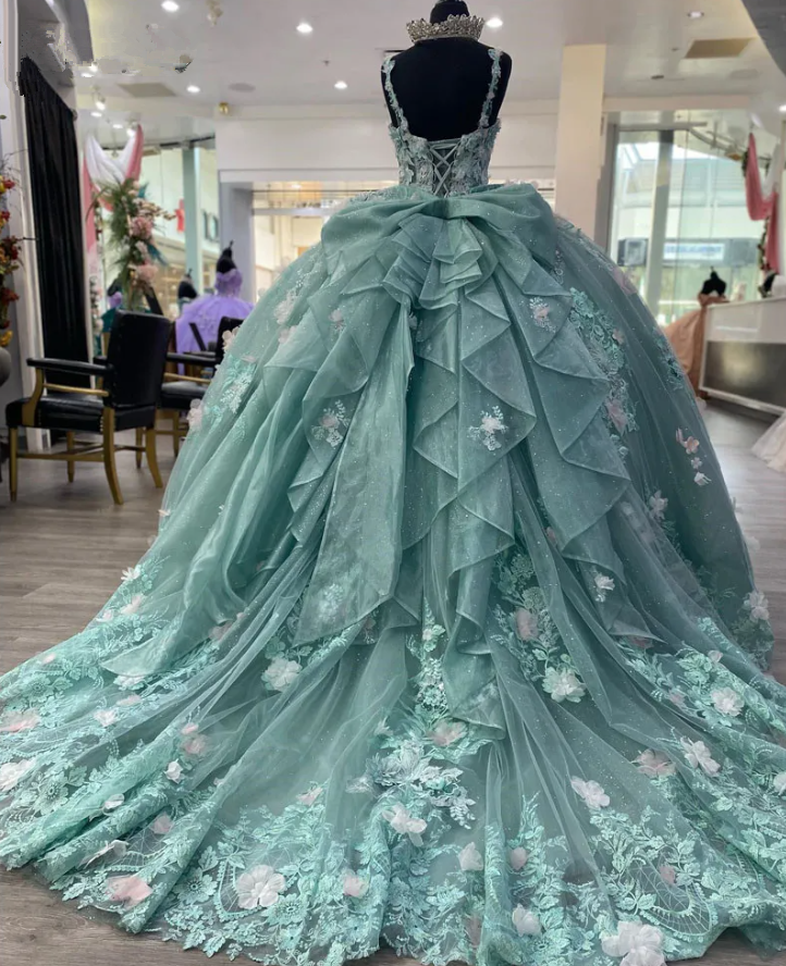 Green Princess Ball Gown Quinceanera Dresses With Bow Appliques Sweet 16 Dress Vestidos De 15 anos