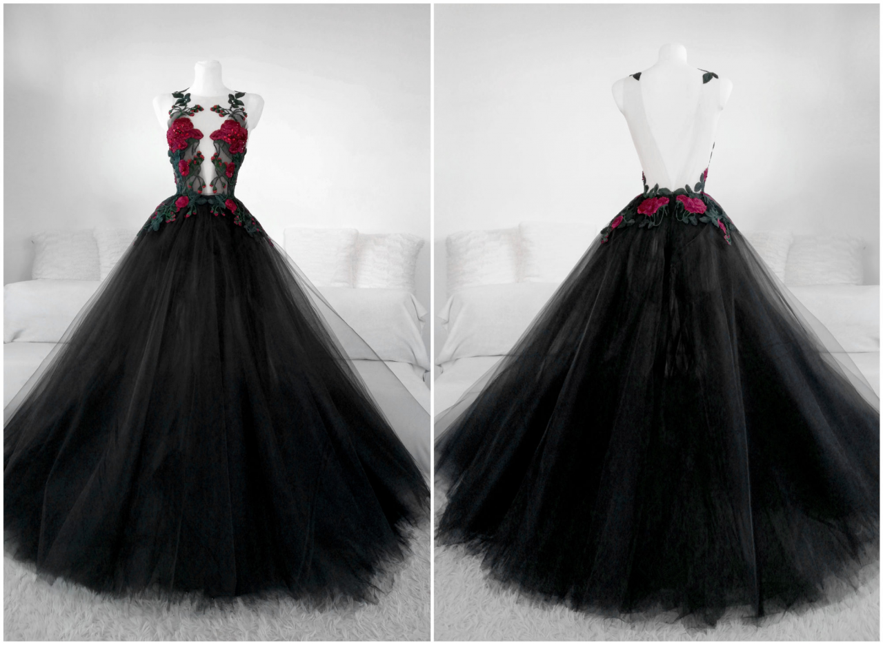 Beautiful Black Tulle With Lace Applique Long Formal Gown Black Party Dresses