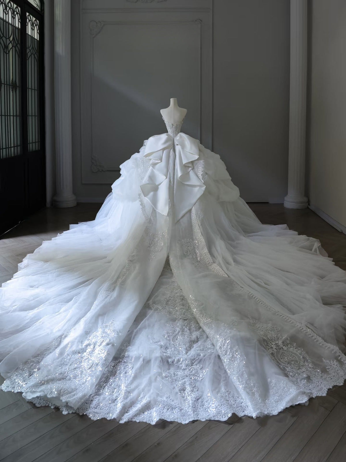 Timeless Ball Gown Off The Shoulder White Lace Long Sleeves Wedding Dresses Bridal Dress