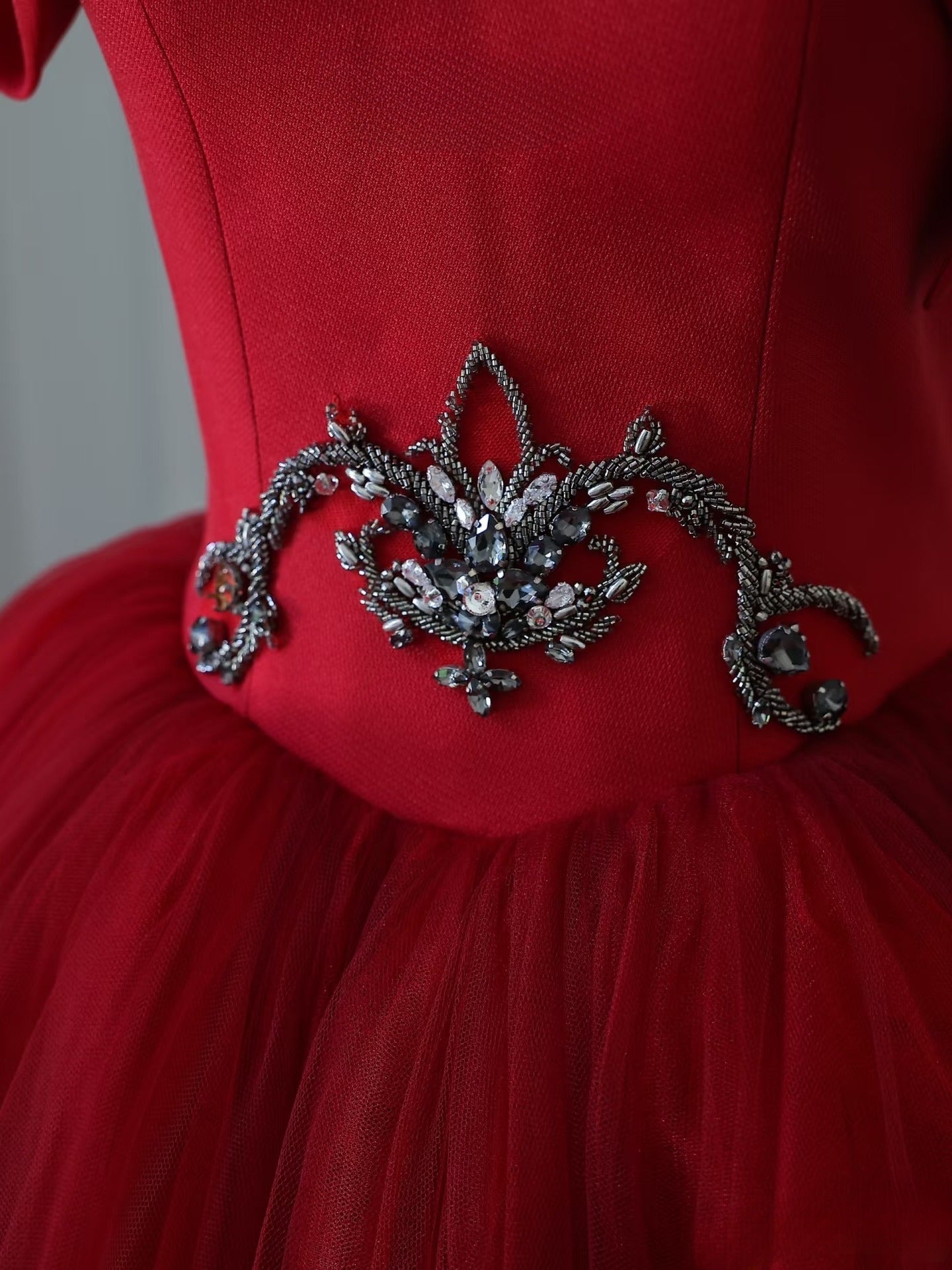 Classy Balll Gown Strapless Red Tulle Long Evening Dress Prom Dresses