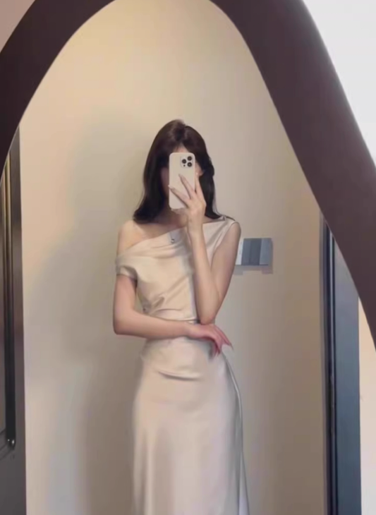 French style high-end sway collar off-shoulder dress waist-hugging hip acetate satin banquet dress R0426