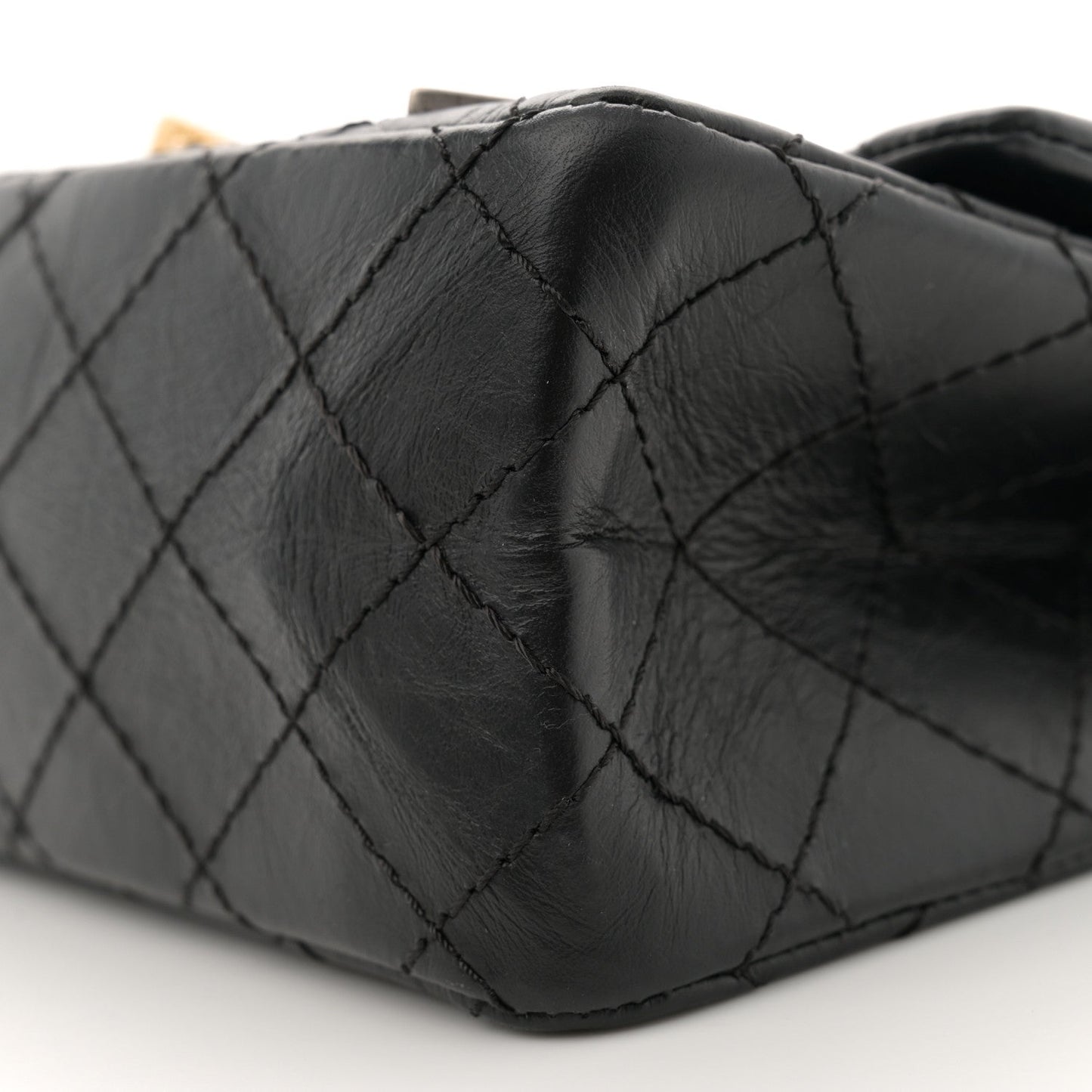 Aged Calfskin Quilted Casino 2.55 Reissue 225 Flap Black