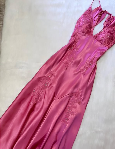 Beautiful A Line Spaghetti Straps Green Long Prom Dresses Backless Satin Prom Gown