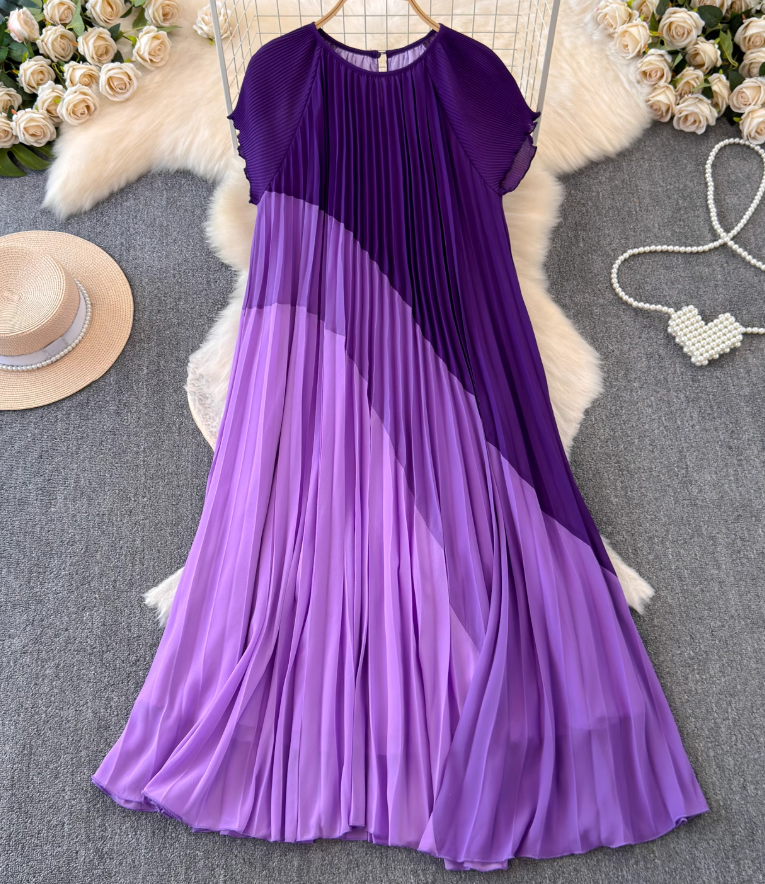 New 2025 large size short-sleeved mid-length dress loose and slim contrast color fresh temperament dress R0391