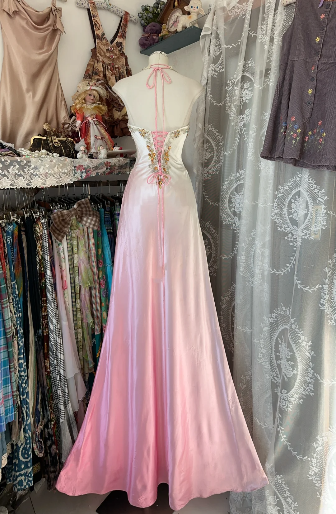 Ombre Pink Halter Beading A-Line Satin Vintage Long Party Dress, D331