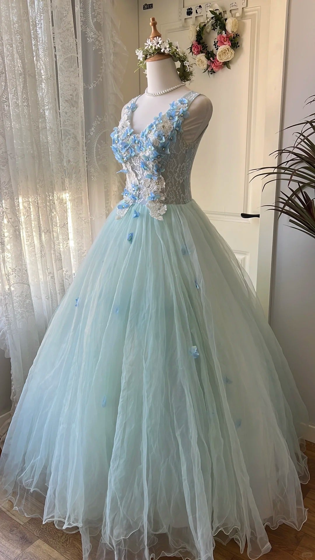 Dreamy Flower Fairy Light Blue 3D Floral V-Neck Tulle Ball Gown Evening Dresses Wedding Dresses
