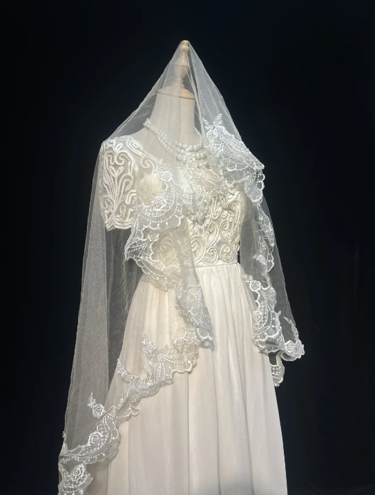 Ivory A Line Wedding Dress With Applique Elegant Chiffon Wedding Gowns