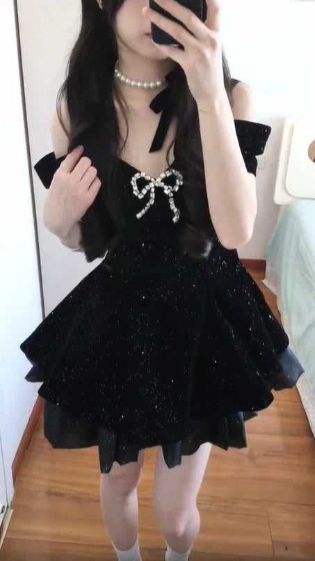Sexy Ball Gowns Off The Shoulder Black Velvet Short Prom 8Th Grade Homecoming Dress Summer Middle School Hoco Dresses 6Th Grade Graduation Outfits