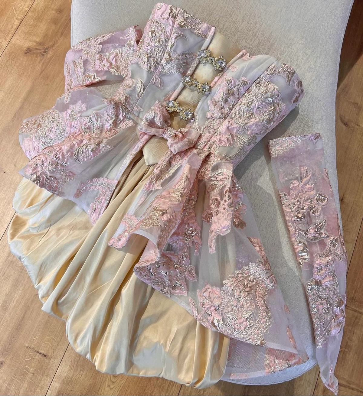 Vintage Ball Gowns Gold Homecoming Dresses 18Th Birthday Outfits
