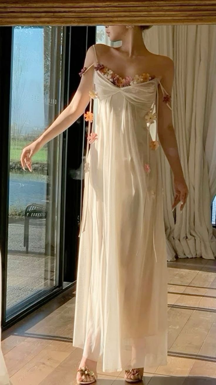 Bohemian Long Beach Dress for Women Chic and Elegant Outfit with Spaghetti Straps Princess Evening Gowns