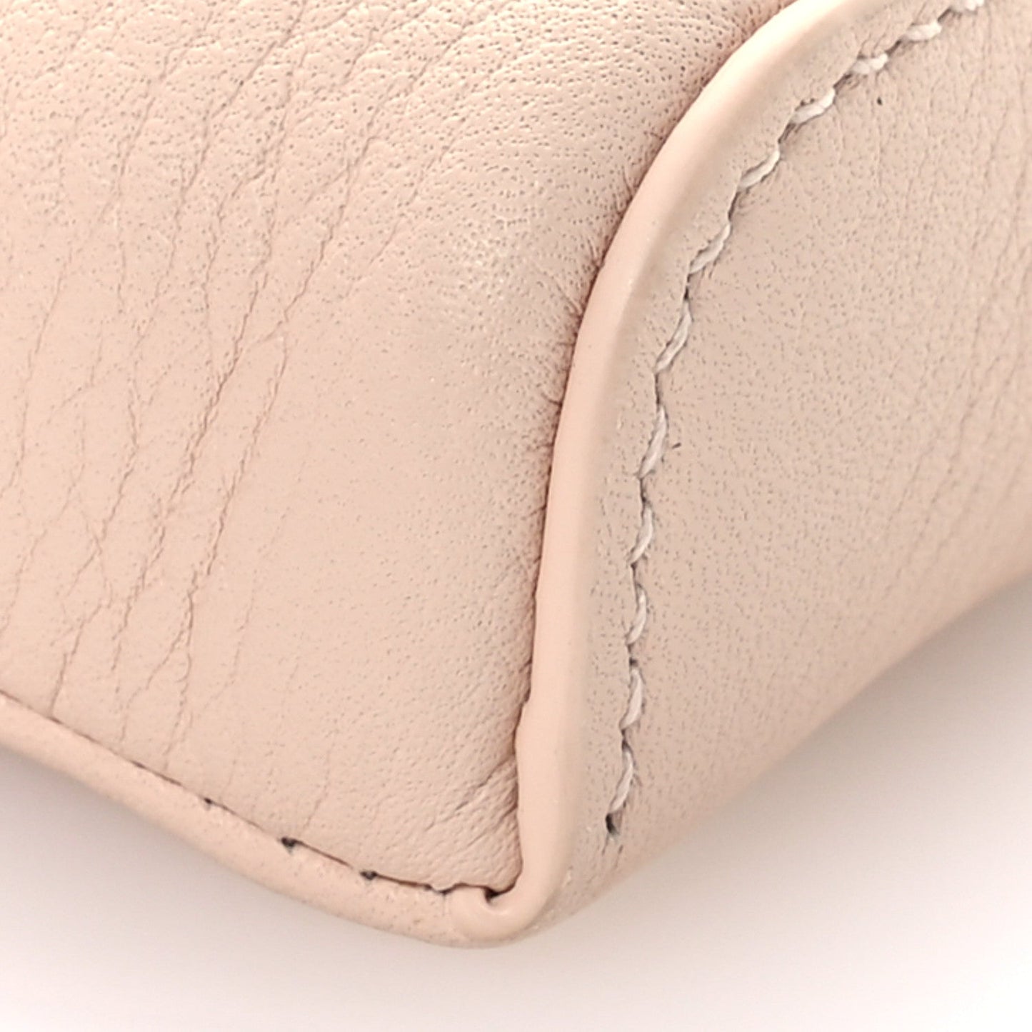 Grained Calfskin Extra Pocket Mini Pouch Creamed Honey