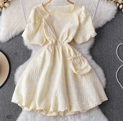 French retro temperament puff sleeve square neck waist slim dress petite short puffy princess dress R0354