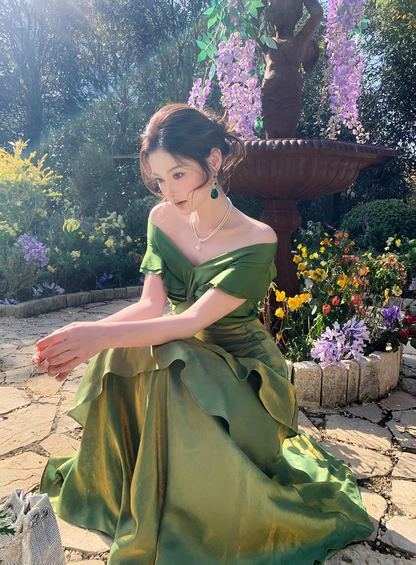 Glamorous Off The Shoulder Green Satin Ruffles Layered Mermaid Evening Dress Long Birthday Outfits SP1644