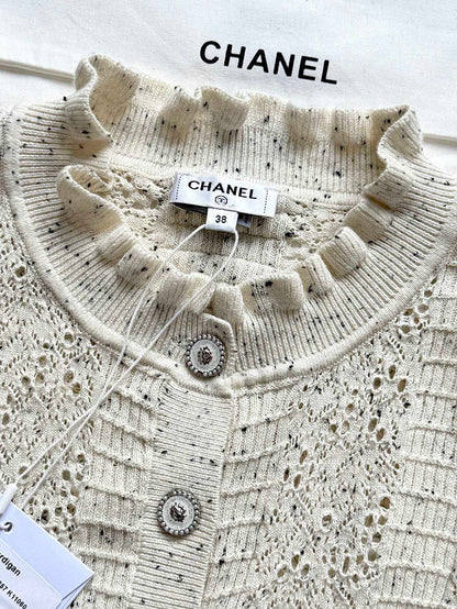 CC 25 Knitted Sweater White Wool 291301