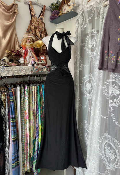 Sexy Black Halter V Neck Satin Lace Mermaid Long  Evening Dress Birthday Prom Dresses D1759