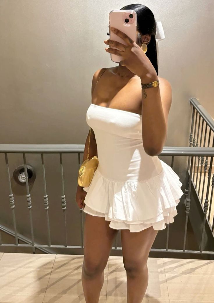 White Short Party Dress Cute Birthday Outfits     S6771