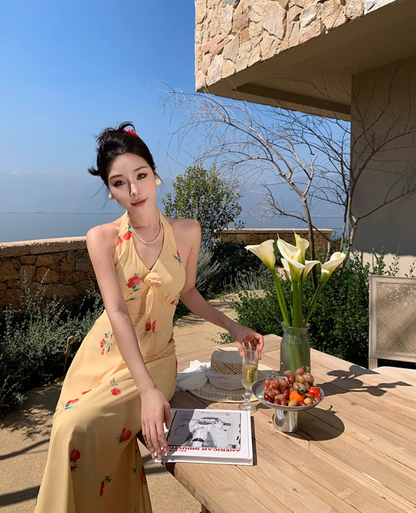 Gentle temperament halter neck floral dress beautiful waist backless A-line long skirt R0740