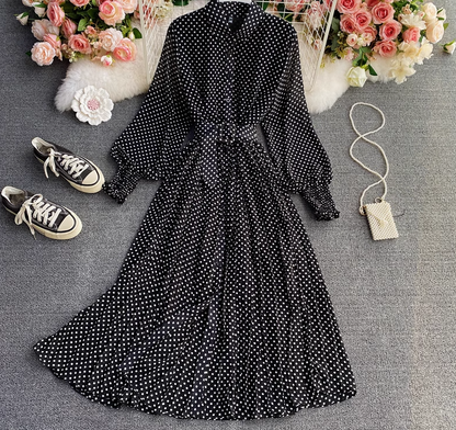 Polka dot chiffon shirt collar dress new style gentle style waist large swing pleated long skirt R0316