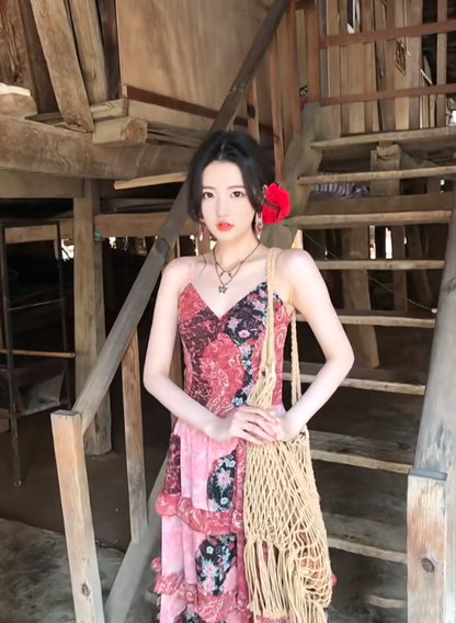 Women's Retro Floral Sling Dress Beautiful Waist A-Line Long Dress R0605