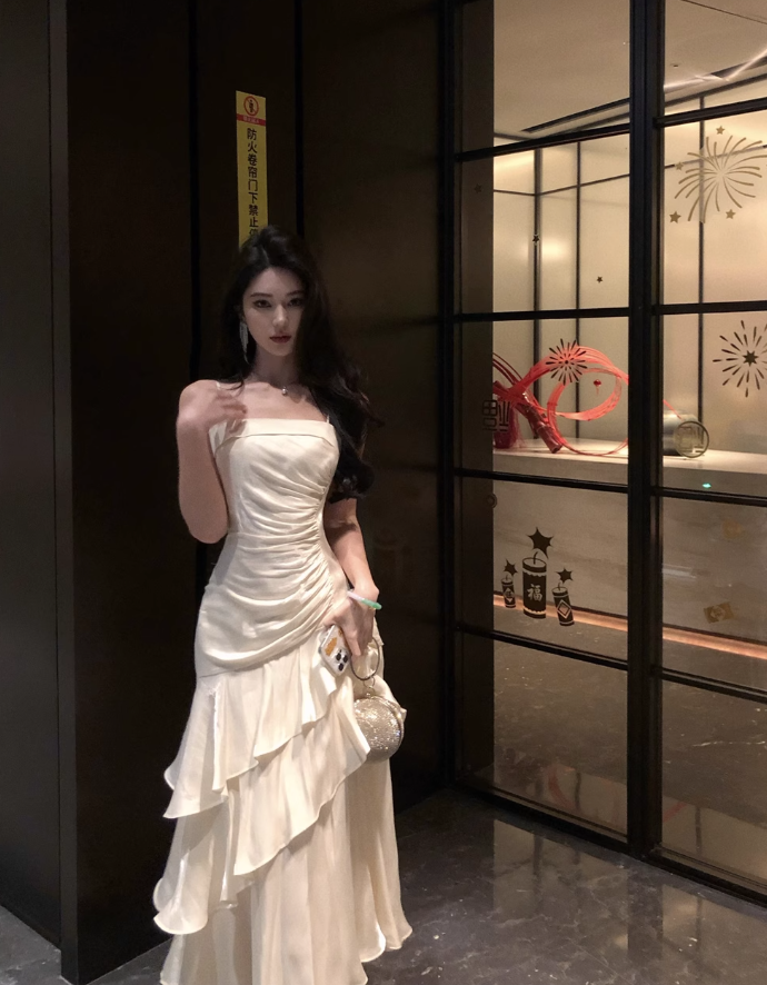 French gentle style ruffled sling dress temperament lady high-end waist hip banquet dress skirt R0410