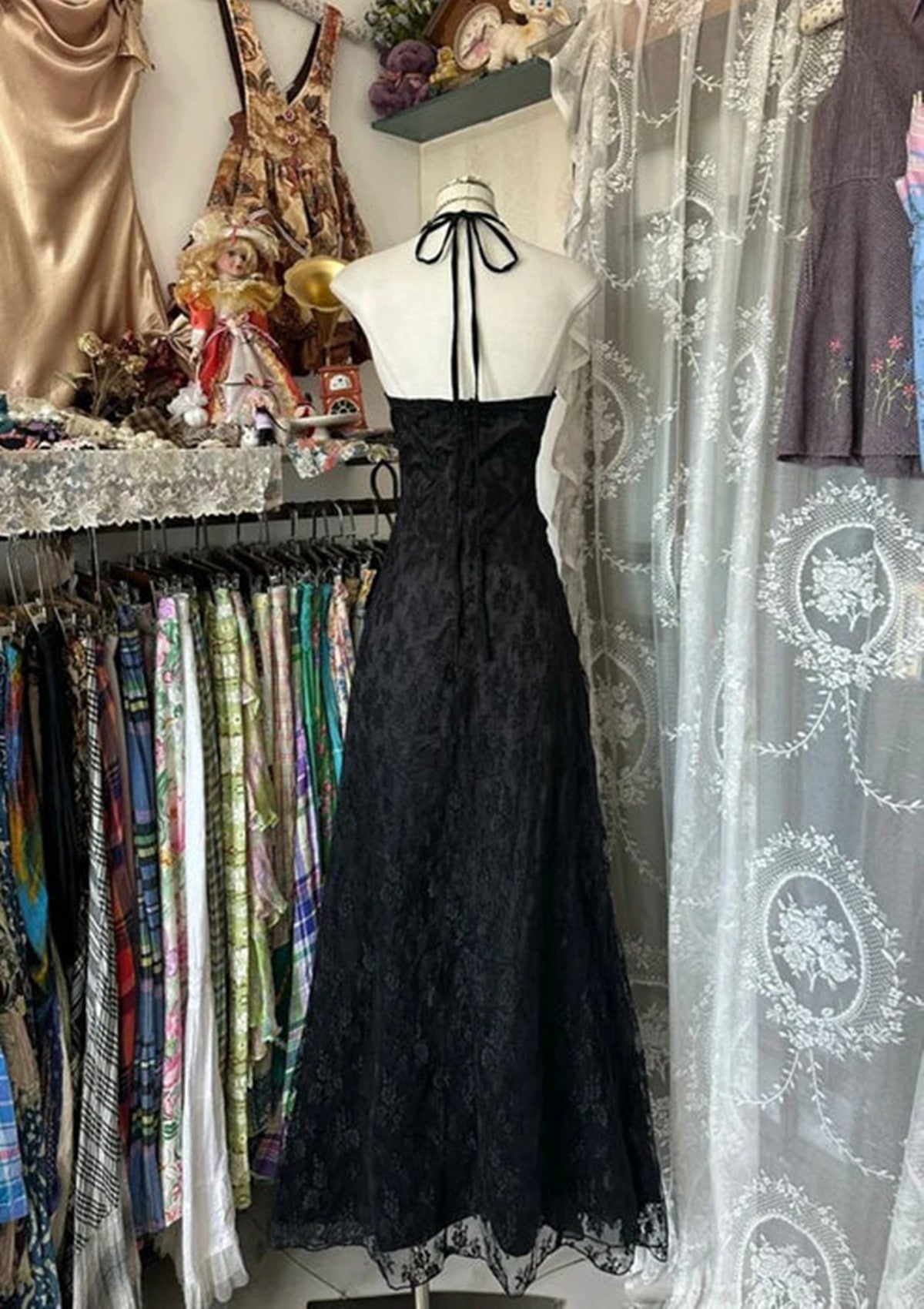 Classical Lace Halter Vintage Style Prom Dress, Lace Floor Length Formal Gown