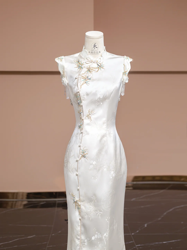 White sleeveless fitted waist elegant ball gown, bridal gown R8315