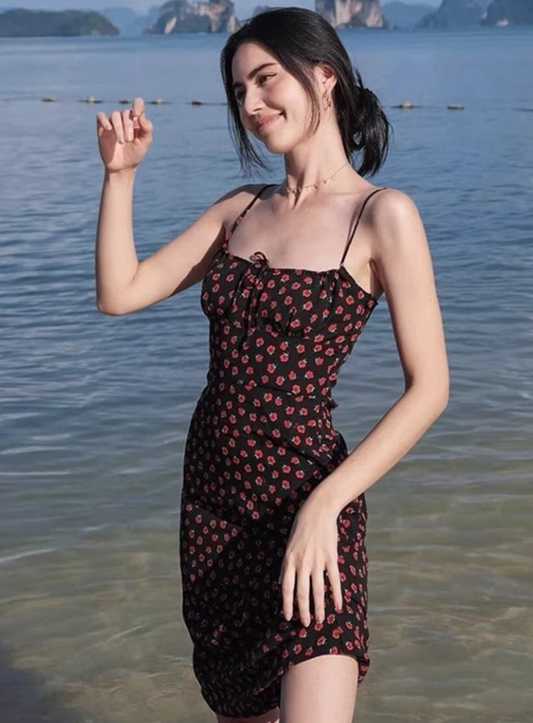 Dress French retro black bottom small red flower print slim backless suspender long dress R2928