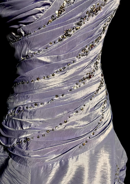 Light purple one-shoulder fitted waist elegant ball gown with a stylish skirt R8106