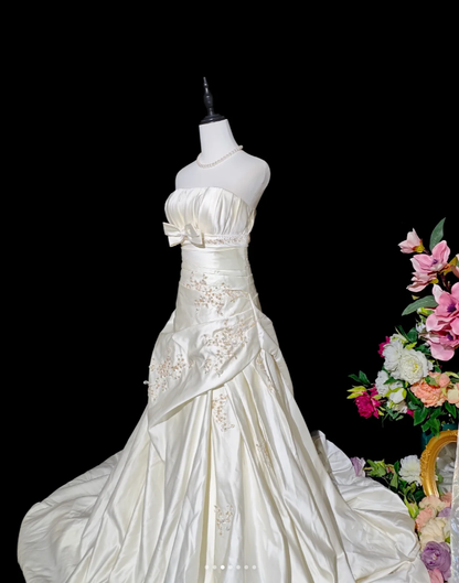 Charming Strapless Ivory Beaded Satin Pleated Mermaid Long Evening Dress Formal Birthday Prom Gowns