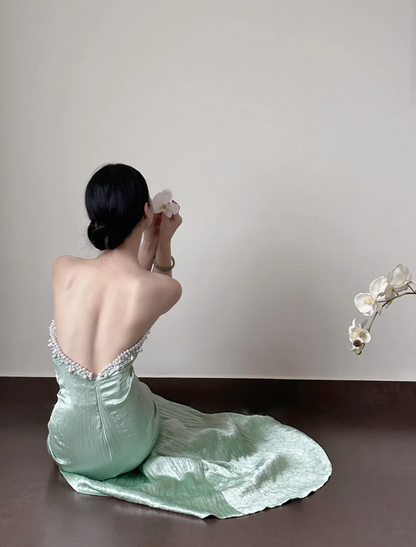 Light green strapless, waist‑cinching, slim‑fit, bodycon sexy long ball gown R8003