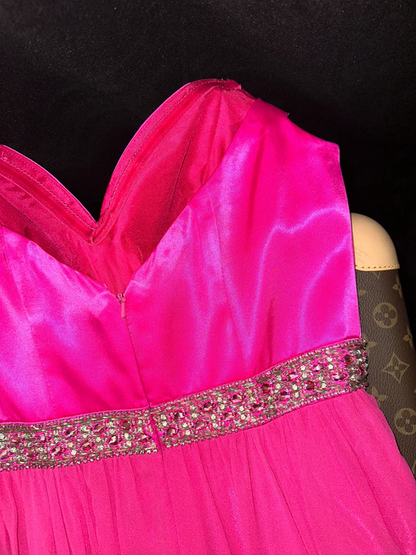 Rose pink halter-neck fitted long ball gown R6978
