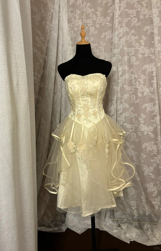 New Homecoming Dress Sweetheart Applique Lace Prom Dress Back to School Outfits Party Dress  D6148