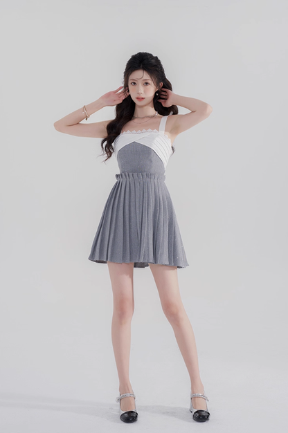 Suspender dress new style niche splicing pleated skirt high waist temperament short skirt summer R4178