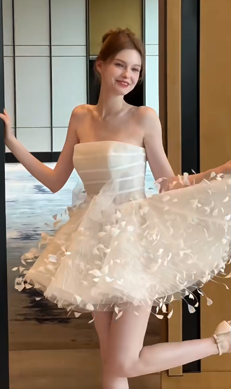White tube top waist beautiful three-dimensional cute skirt short skirt homecoming dress R4198
